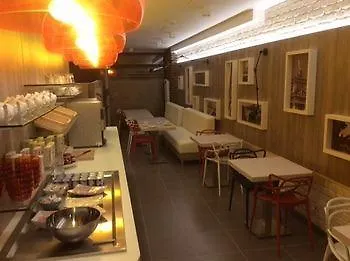 Reims Hotel 2*