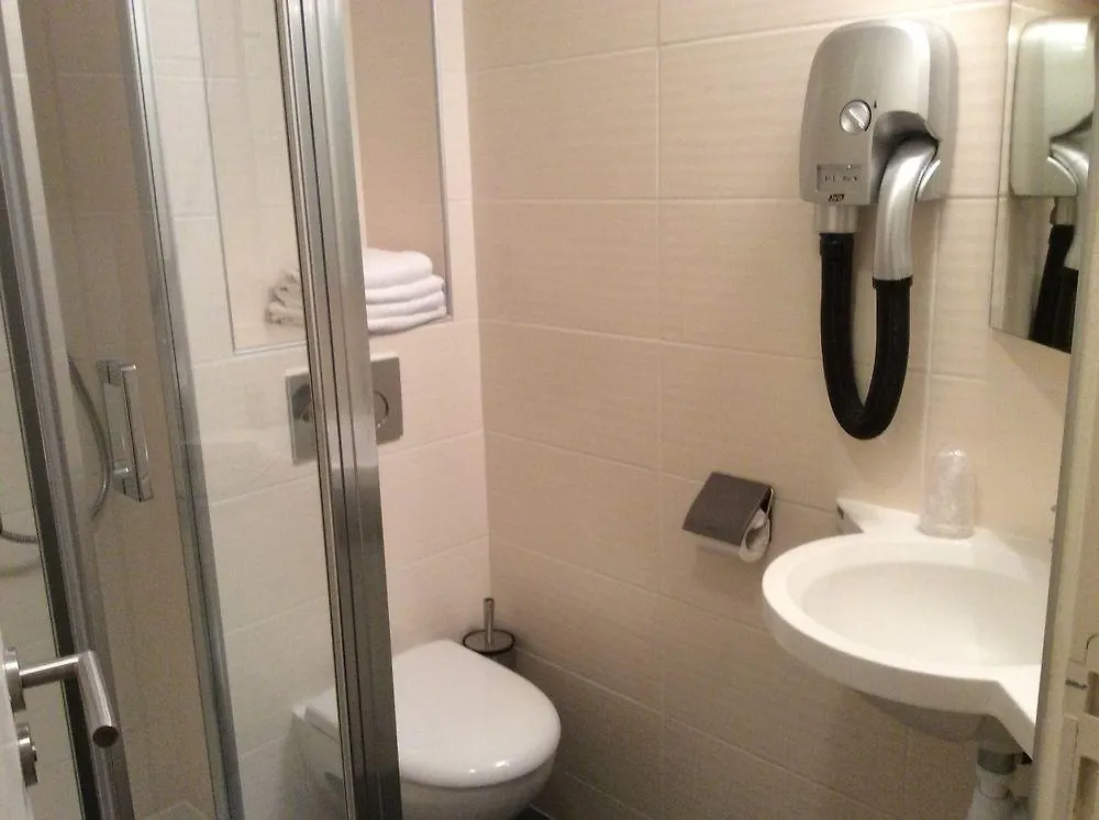 Reims Hotel Paris