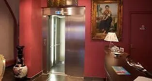 Reims Otel 2*