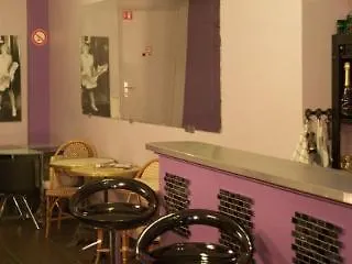 雷姆斯酒店 酒店